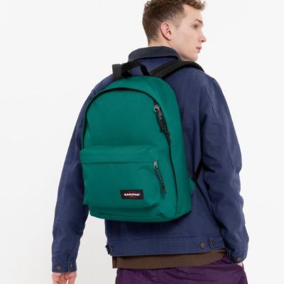 Motxilla 44x29x22 verd Gaming Green Eastpak Out Of Office